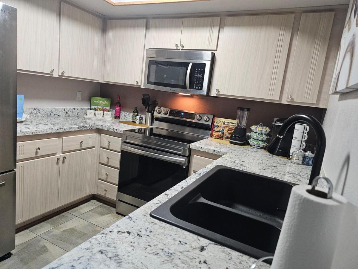 Apartment Affordable 2br-2ba - Extra Amenities *